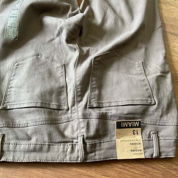 MIAMI  MID RISE JEGGINGS  TAN  SIZE 13 BRAND NEW NWT - Picture 4 of 8